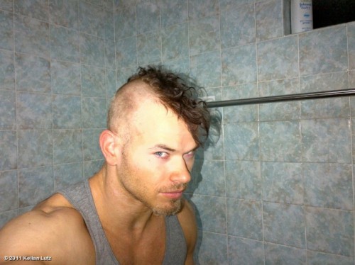 HOT OR NOT: Kellan Lutz avec un Mohawk?