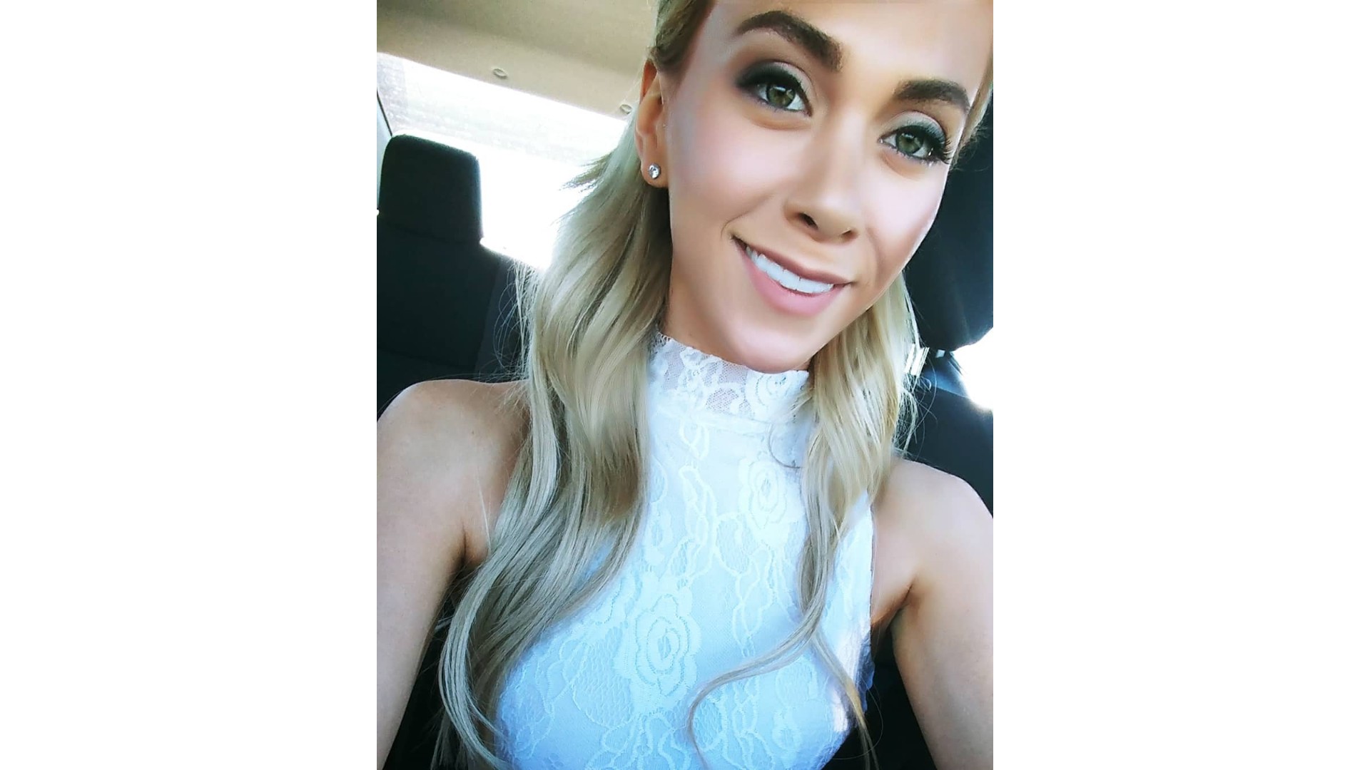 OD Grèce: 24 photos d'Alexandra G., la fille énergique de Québec