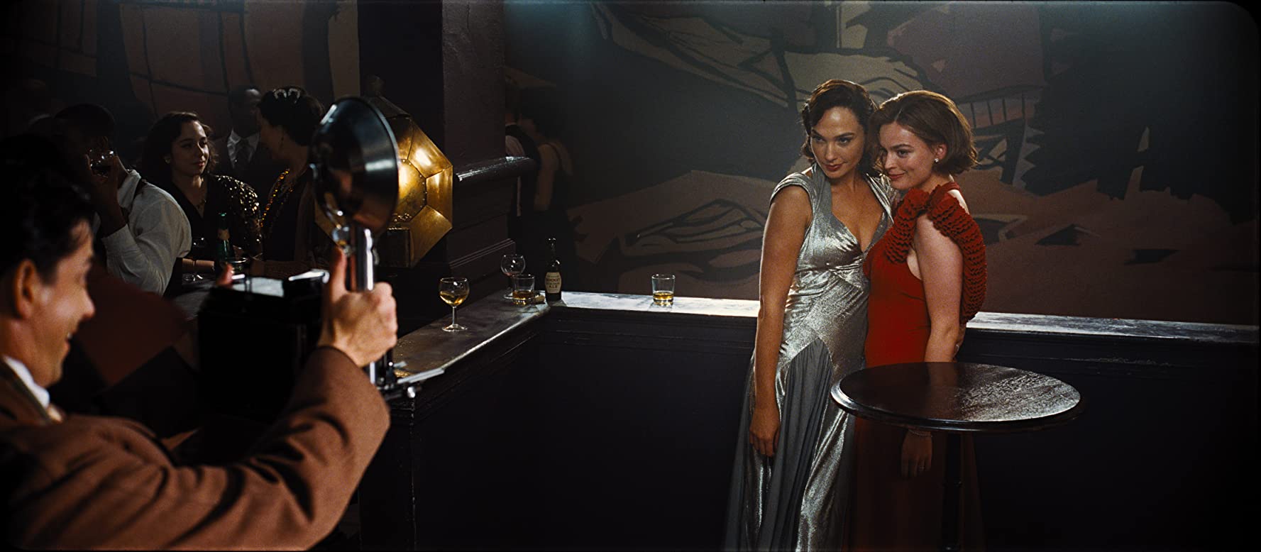 Gal Gadot et Emma Mackey