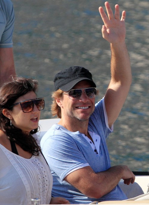 Le gars qui a parti la rumeur sur la mort de Jon Bon Jovi se confie&#8230;