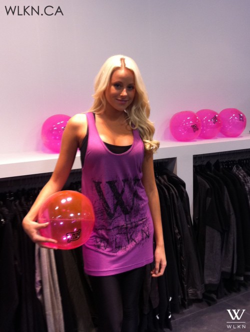 Spotted: Christyna à la boutique Boutique W &#8211; WLKN de Québec!