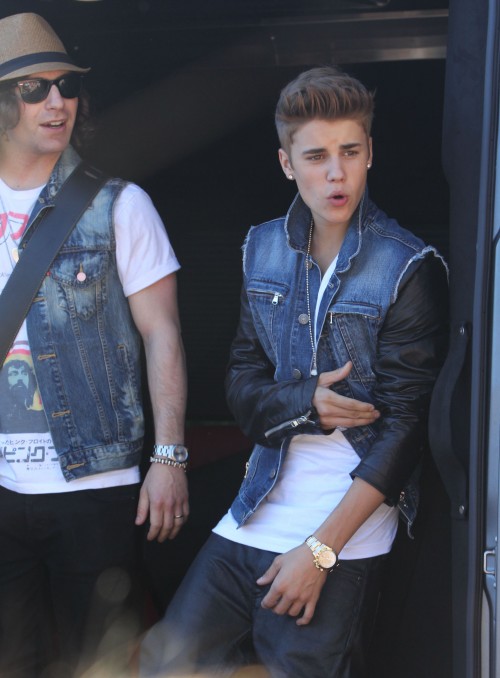 Justin Bieber lance As Long As You Love Me – Teaser