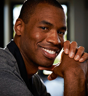 Le BUZZ – Jason Collins est le premier athlète actif américain à faire son coming out