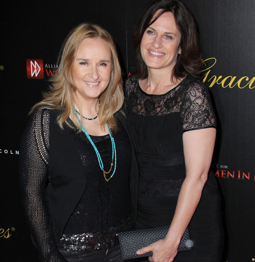 Melissa Etheridge est fiancée à son amoureuse Linda Wallem