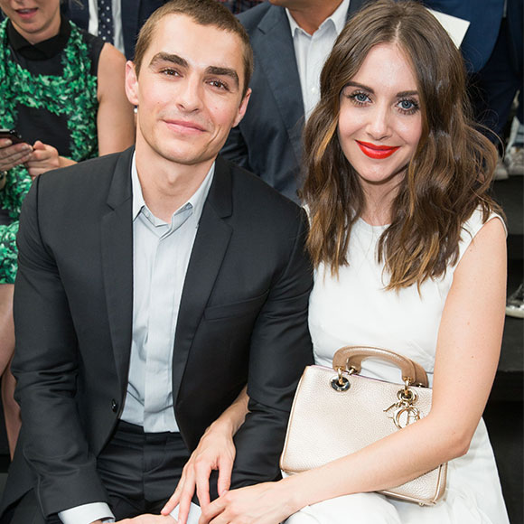 Alison Brie et Dave Franco (le frère de James!) sont fiancés
