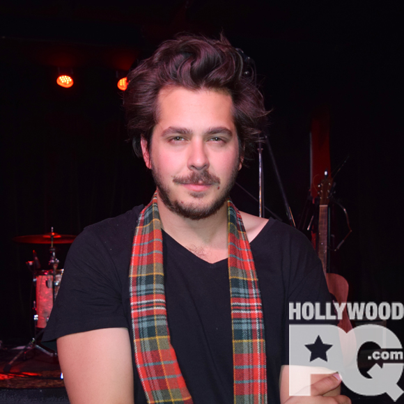 Mathieu Holubowski de La Voix, un artiste unique sur la scène québécoise – Entrevue HollywoodPQ