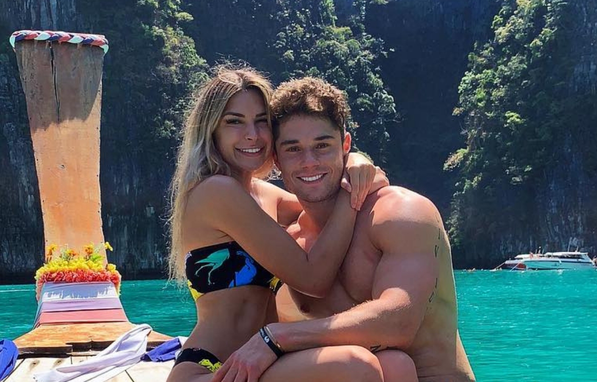 Elisabeth Rioux et son chum officialisent leur amour avec un tatouage