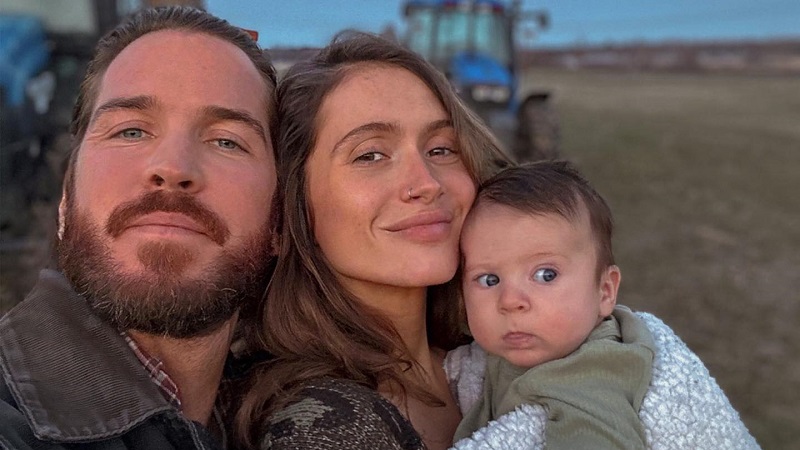 Lysandre Nadeau partage d'adorables photos de son fils