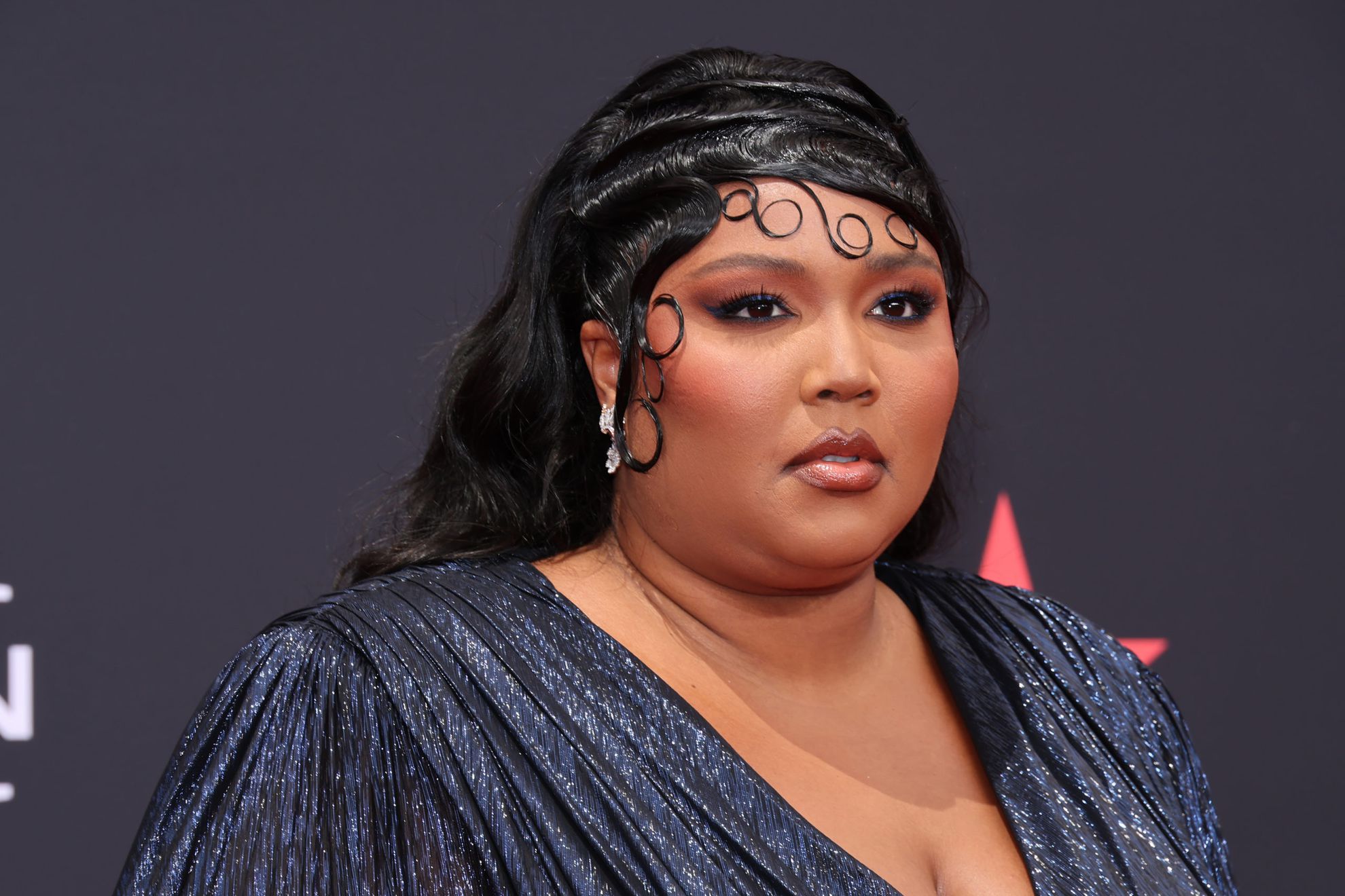 Trois danseuses poursuivent Lizzo suite à des comportements sexuels inappropriés