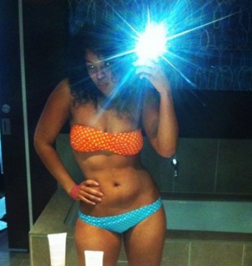 Jordin Sparks publie une photo d'elle en bikini sur Twitter!
