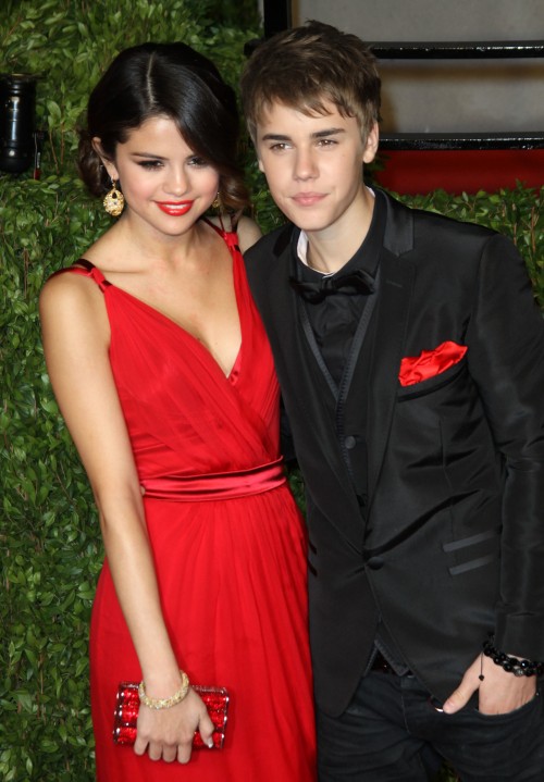 Justin Bieber et Selena Gomez jouent les « wedding crashers »