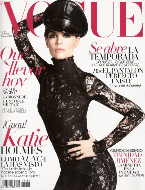 Katie Holmes se la joue dominatrice pour Vogue