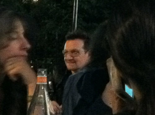 Spotted: Bono à Montréal au restaurant Rosalie
