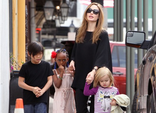 Les enfants d'Angelina Jolie et Brad Pitt raffolent de la «junk food»