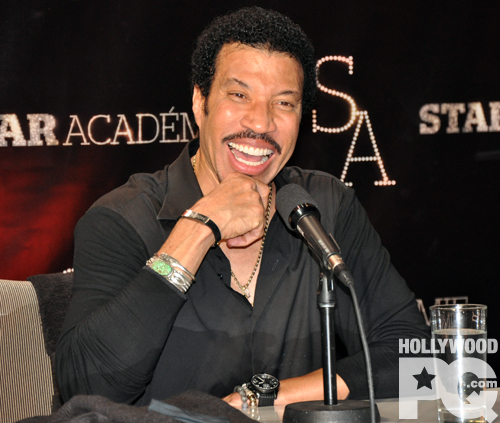 Star académie - Lionel Richie, Dumas, Patrick Norman, Michel Fugain et Isabelle Boulay