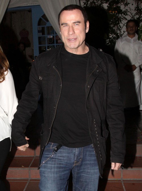 Un massothérapeute poursuit John Travolta pour agression sexuelle