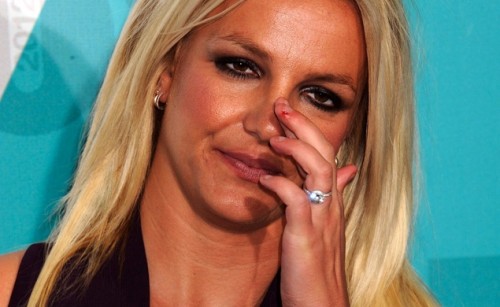 Les ongles rongés de Britney Spears - Turn off or NOT ?