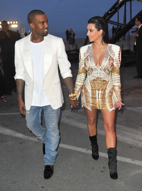 Kim Kardashian offre une Lamborghini à Kanye West