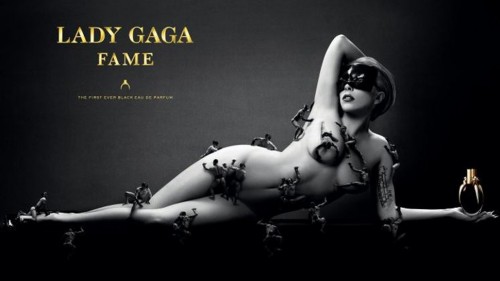 Lady Gaga pose nue pour son nouveau parfum Fame