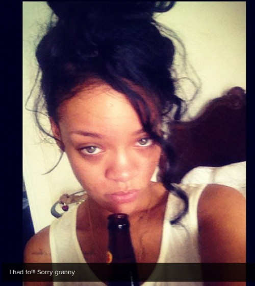 Rihanna se tourne vers l'alcool pour noyer la peine de la perte de sa grand-mère