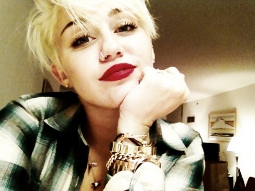 Miley Cyrus fera une apparition dans Two and a Half Men