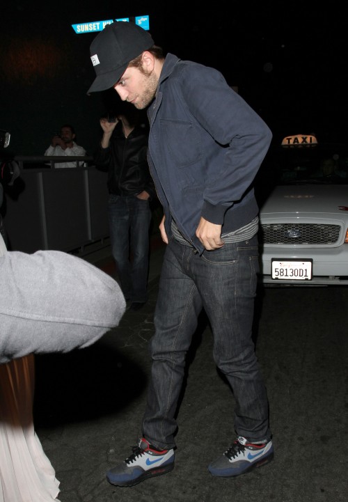 Robert Pattinson - Première apparition publique depuis l'adultère de Kristen Stewart
