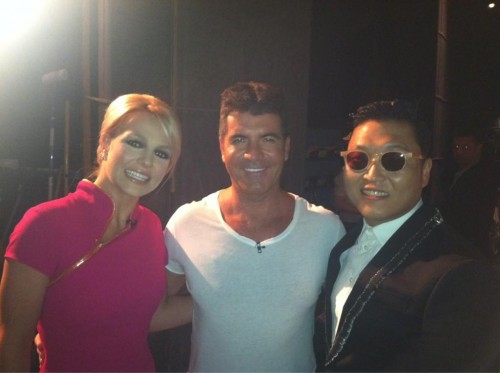 Britney Spears apprend la danse du Gangnam Style de Psy au Ellen Show