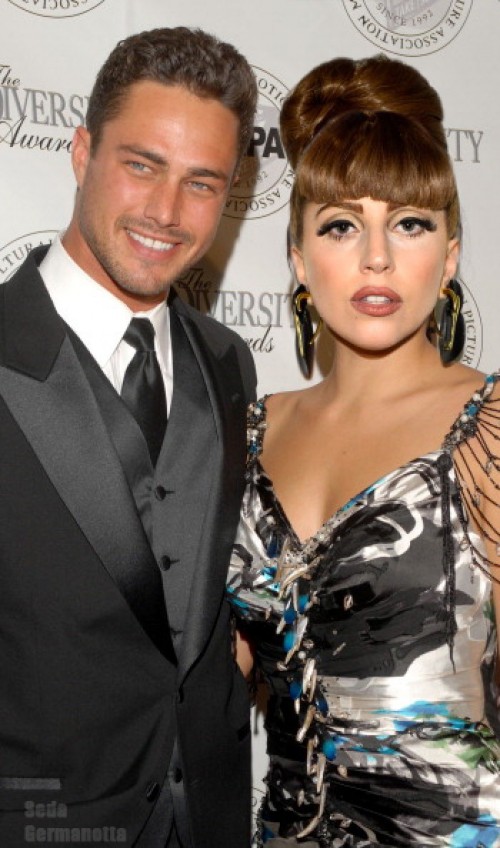 Lady Gaga et Taylor Kinney - HOT or NOT