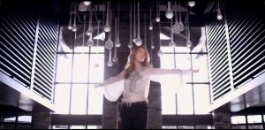 Céline Dion lance Le miracle - Nouveau vidéoclip