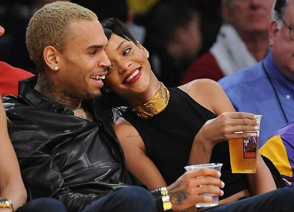Rihanna et Chris Brown ensemble à un match des Lakers