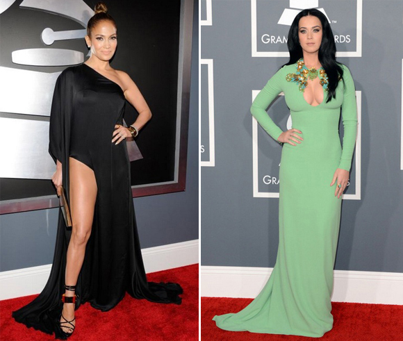 DANS LE RING - La cuisse de J.Lo contre la poitrine de Katy Perry