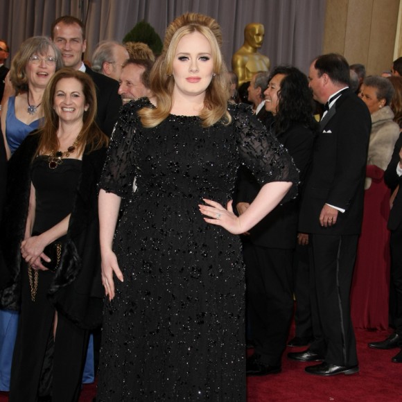 Adele exige d'énormes honoraires pour un mariage