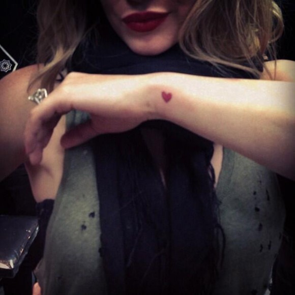 Les nouveaux tatouages de Hilary Duff