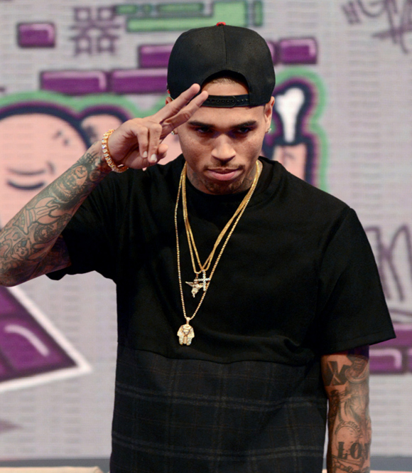 Chris Brown accusé d'agression sur une femme