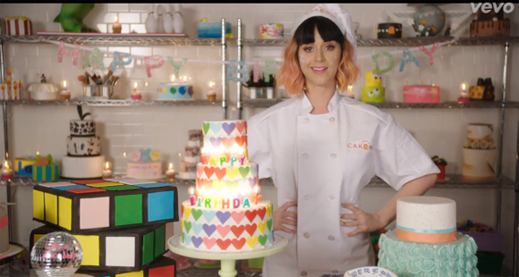 Katy Perry lance la lyrics vidéo de sa chanson Birthday