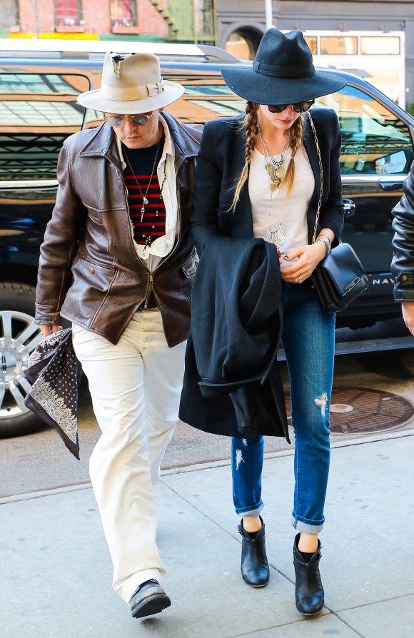Johnny Depp & Amber Heard Arrive At Their NYC Hotel