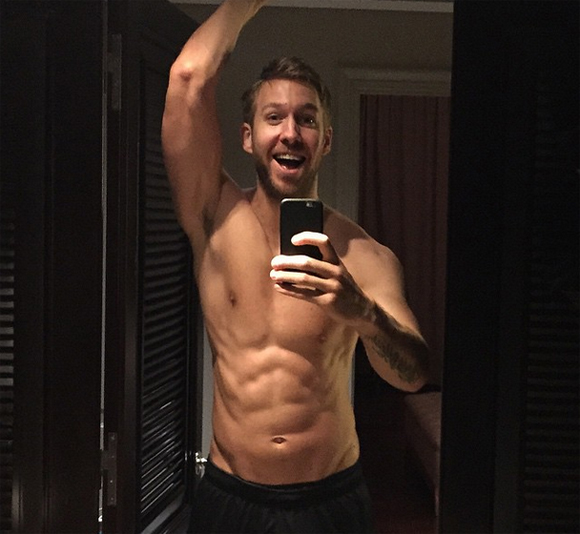 Calvin Harris shirtless sur Instagram.