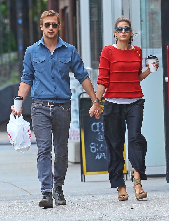 Ryan Gosling And Eva Mendes Holding Hands After Lunch