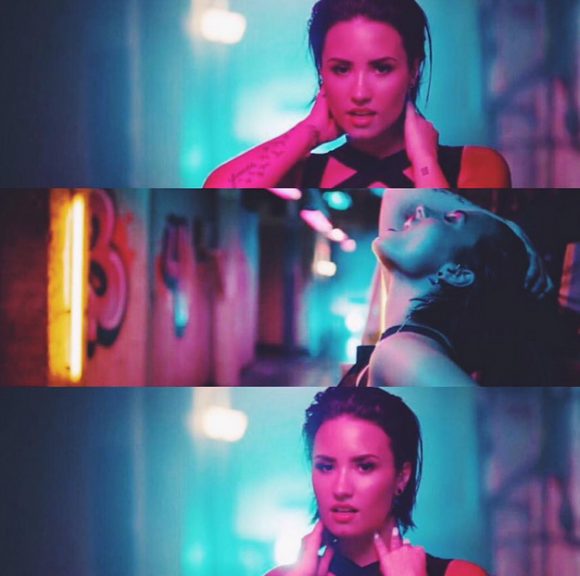 Demi Lovato est plus sexy que jamais dans Cool For the Summer.