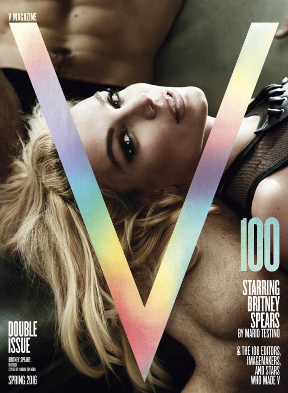 Britney Spears est HOT pour le magazine V