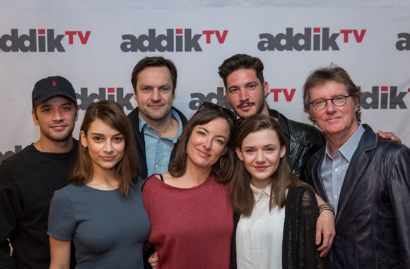 Prémonitions - Éric Bruneau, Sophie Desmarais et Pascale Bussière dans la nouvelle série originale d'AddikTV