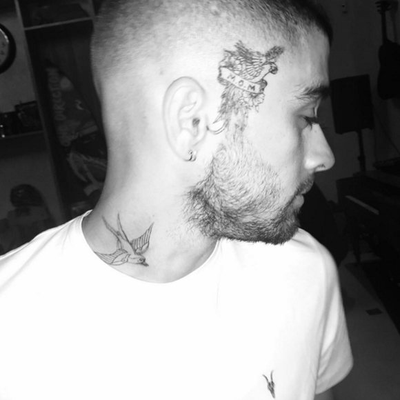 Le nouveau tatouage en hommage à sa maman de Zayn Malik.