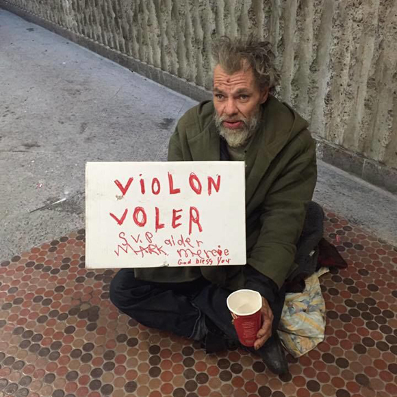 L'Orchestre Métropolitain remplace le violon volé d'un itinérant