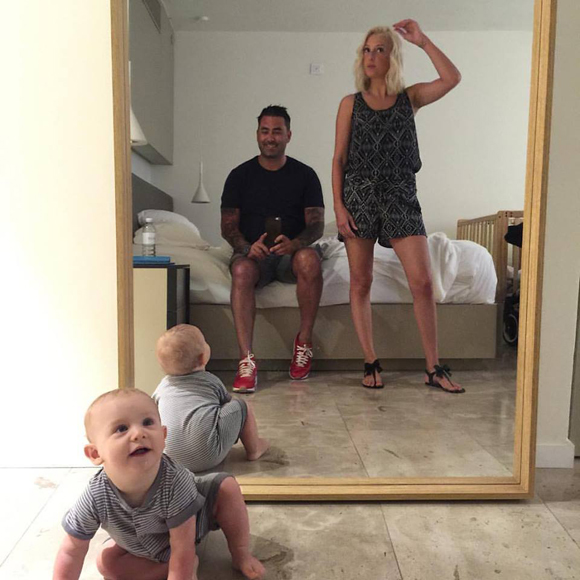 Benoît Gagnon, Jenna Shapiro et bébé Charles en voyage à Cancun