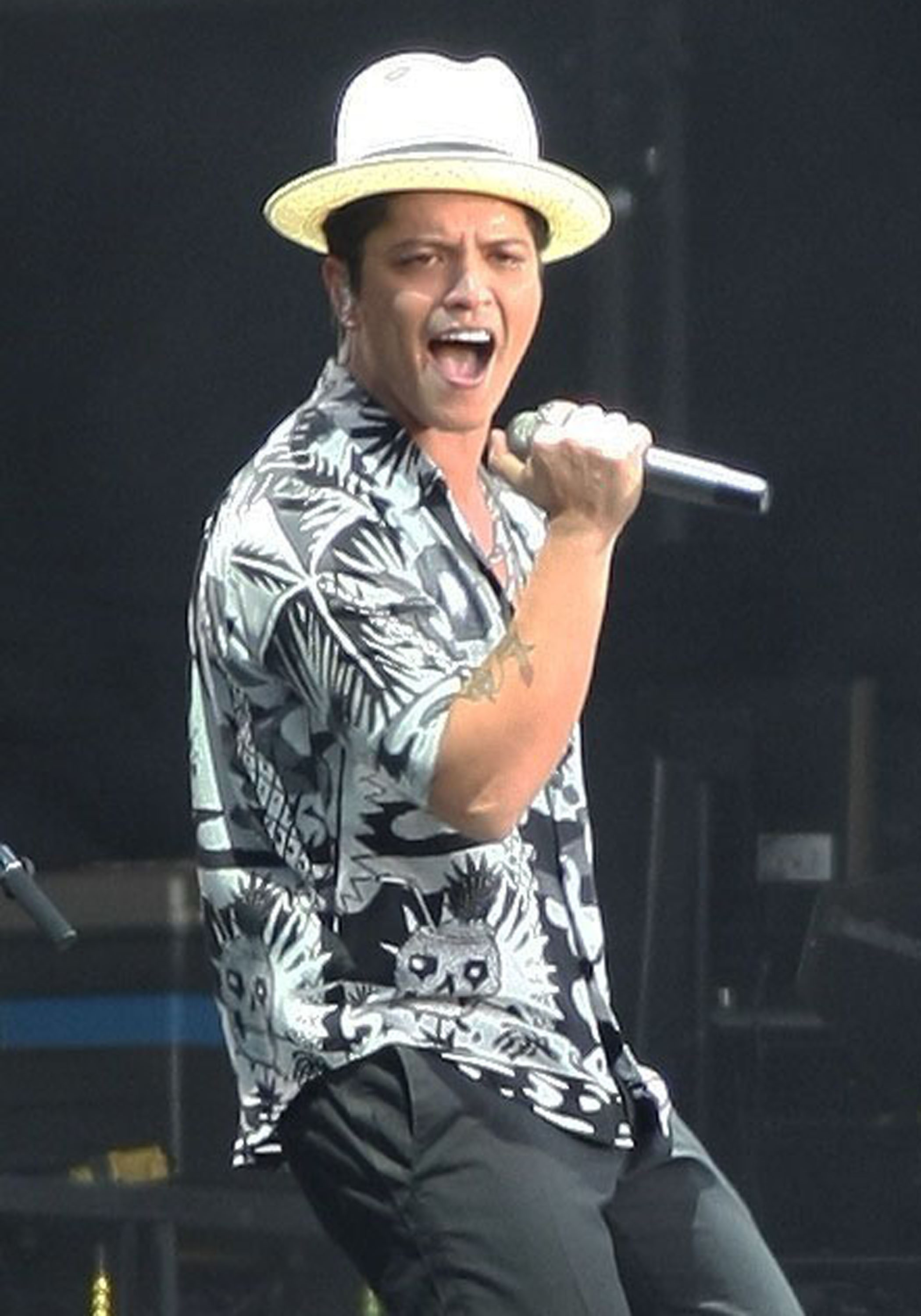 L'album 24K Magic de Bruno Mars est enfin sorti!