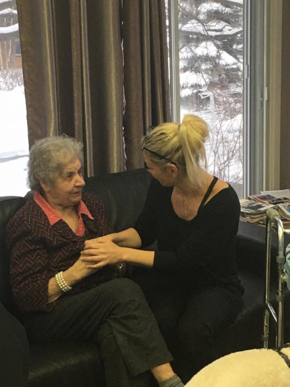 Marie-Chantal Toupin devient bénévole d'un jour auprès des personnes âgées