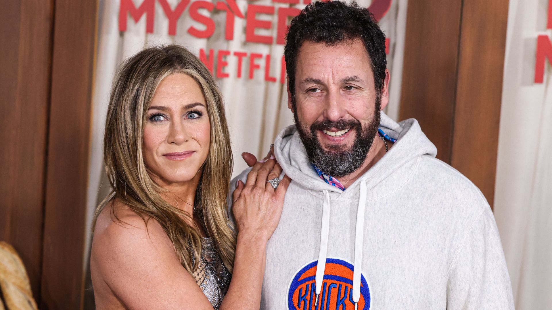 Adam Sandler et Jennifer Aniston rayonnaient à la première californienne de Murder Mystery 2