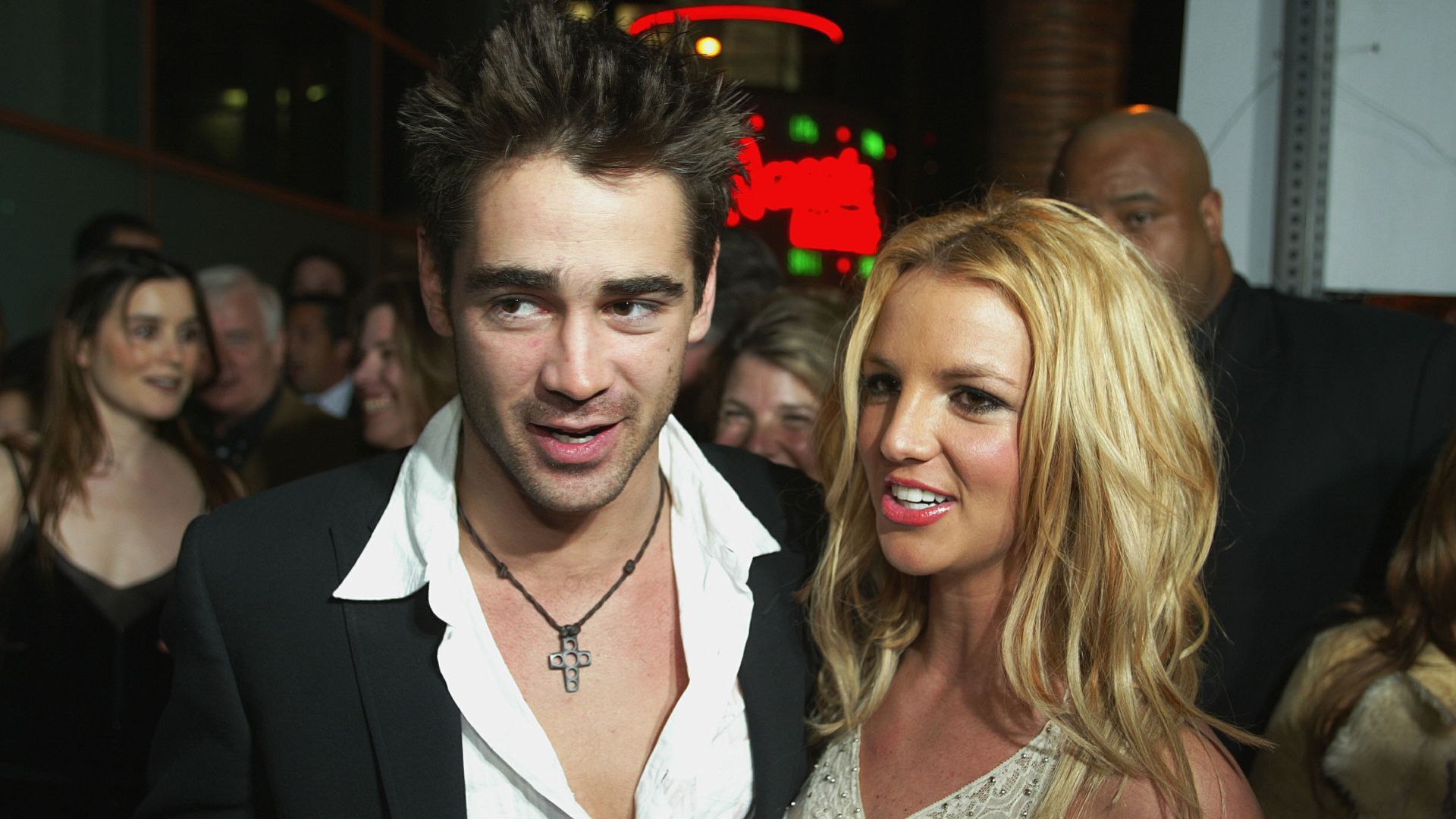 Britney décrit sa relation intime enflammée avec Colin Farrell dans son livre